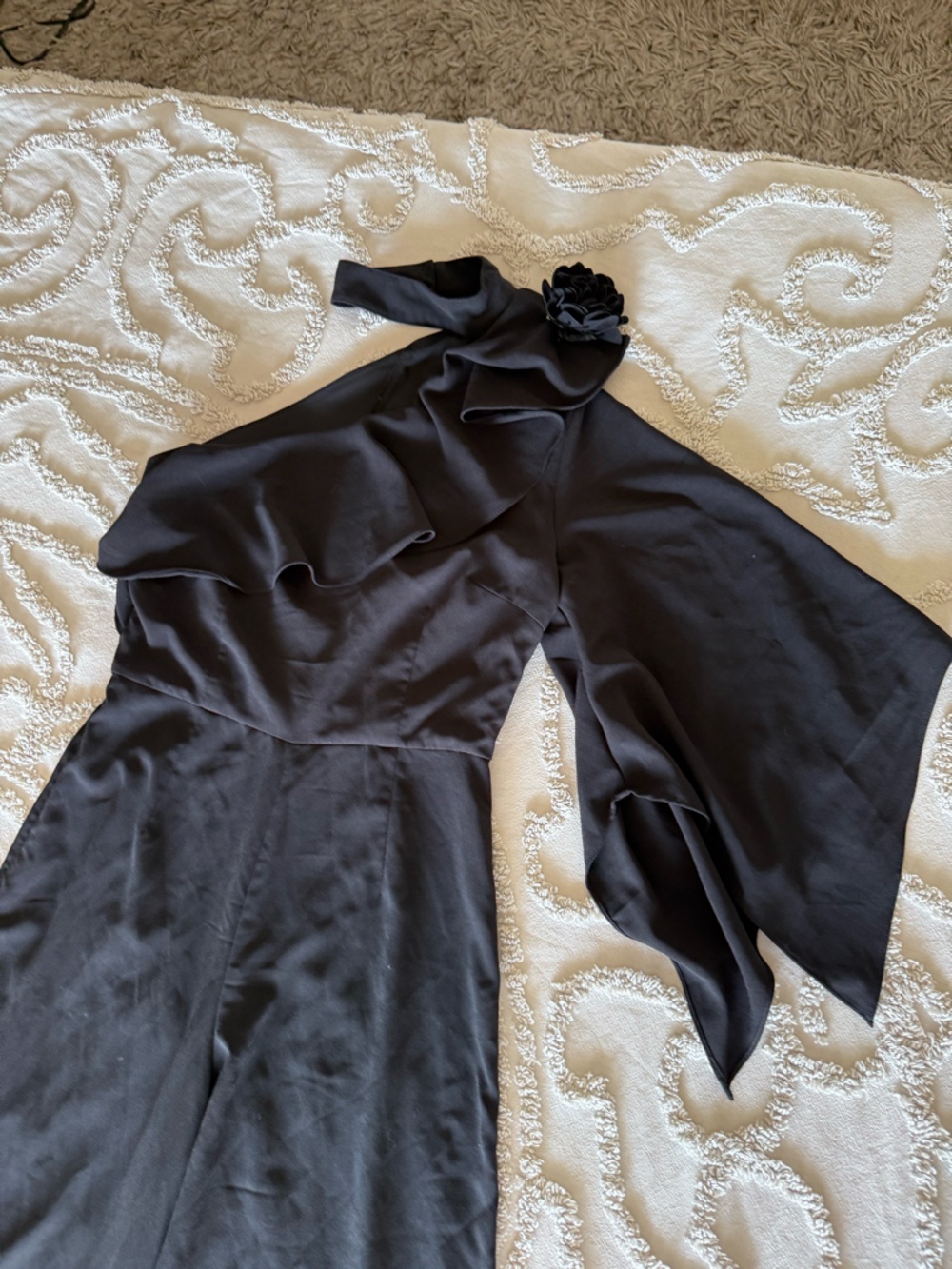 Cq by Cq Black One-Shoulder Wide-Leg Jumpsuit with Floral Accent size S - Picture 3 of 5